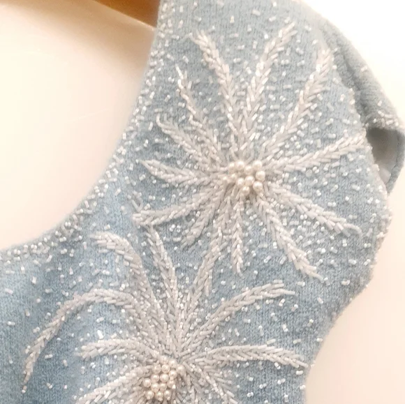 Vintage 1950's/60's BLUE WOOL KNIT Pearl Beaded Sweater Blouse Top - Picture 7 of 10